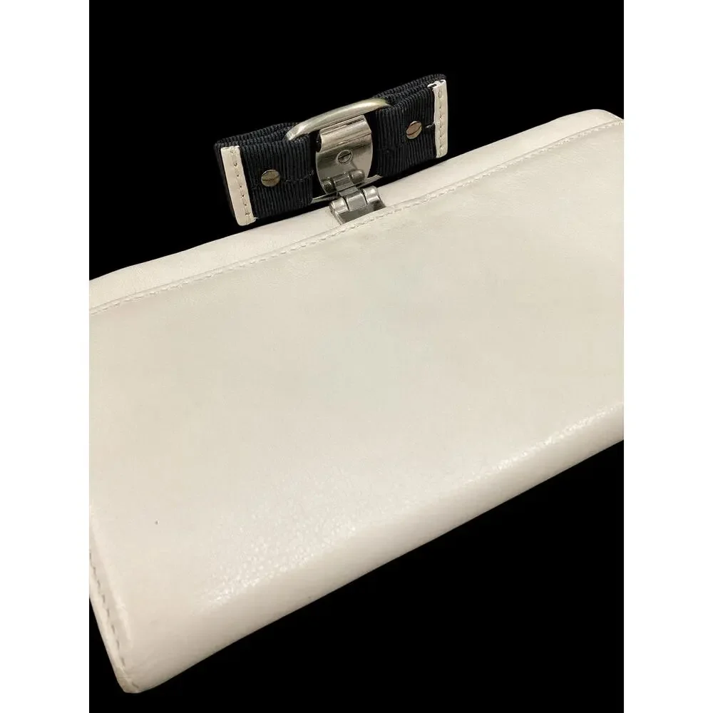 Salvatore Ferragamo Wallet Women’s One Size Vara Bow Long Leather Wallet Beige